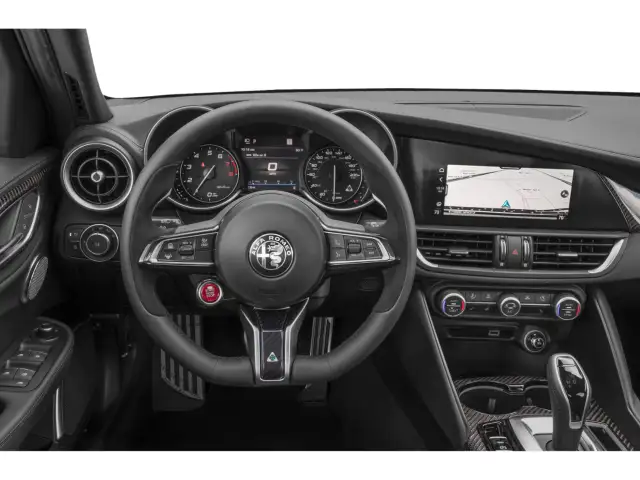 2023 Alfa Romeo Giulia - Photo 3
