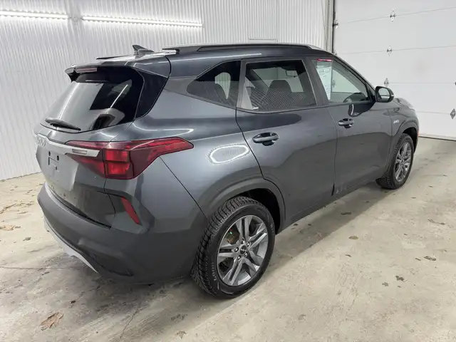 KIA Seltos LX AWD 2022 à vendre - Photo 11