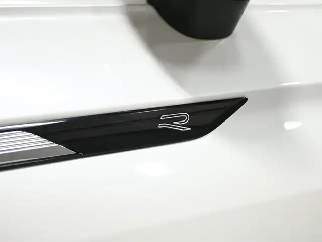 2024 Volkswagen Tiguan Highline R-Line No Accident Fender 360CAM - Photo 10