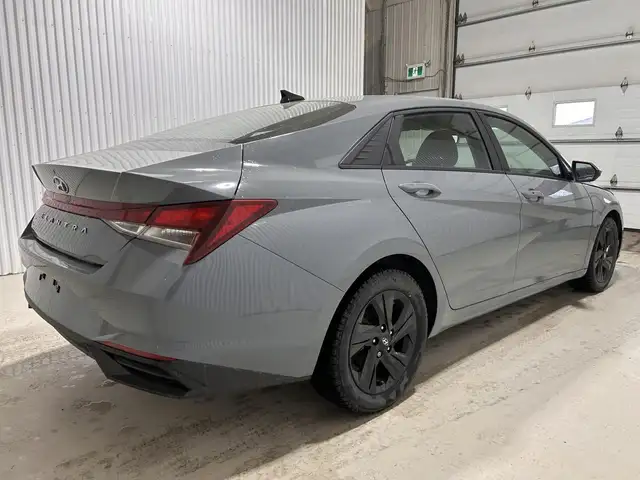 Hyundai Elantra Preferred IVT 2023 à vendre - Photo 7