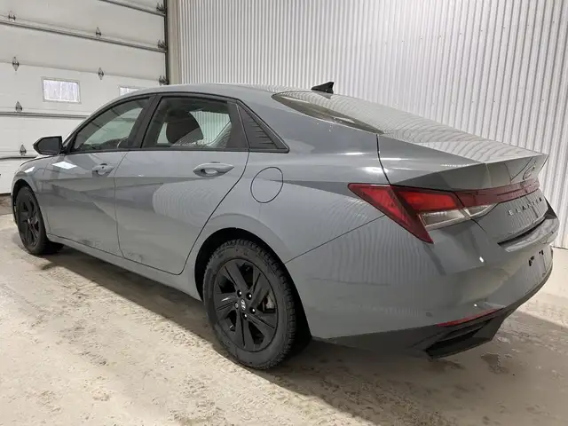 Hyundai Elantra Preferred IVT 2023 à vendre - Photo 11