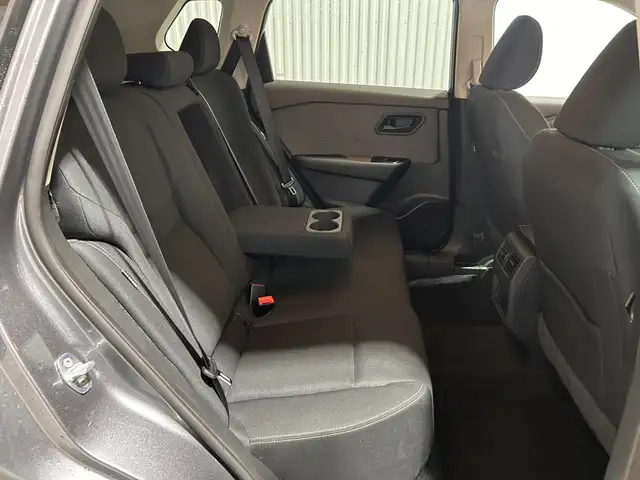 Nissan Rogue S TI 2023 à vendre - Photo 17