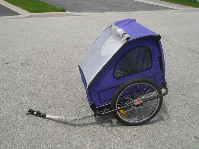 BIKE TRAILER FOR TWO KIDS EVERYTHING INCLUDED ONLY $75.00 FIRM! - Photo 3