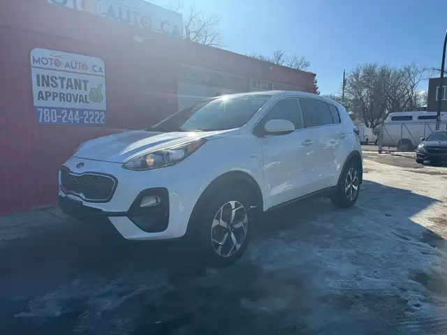 2021 Kia Sportage LX - Photo 2