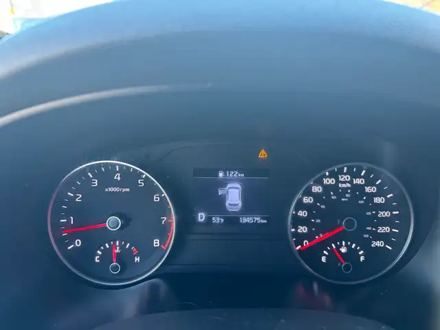 2021 Kia Sportage LX - Photo 11