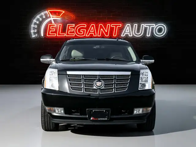 2013 Cadillac Escalade EXT ONE OF A KIND |EXT|NAV|ROOF|BACKUP|GO - Photo 2
