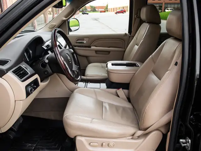 2013 Cadillac Escalade EXT ONE OF A KIND |EXT|NAV|ROOF|BACKUP|GO - Photo 7