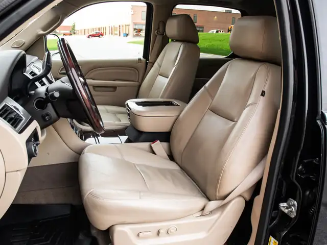 2013 Cadillac Escalade EXT ONE OF A KIND |EXT|NAV|ROOF|BACKUP|GO - Photo 8