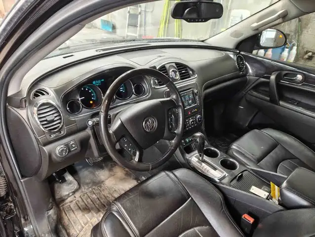 2017 Buick Enclave Premium V6 AWD | 7 Passenger Seating - Photo 7