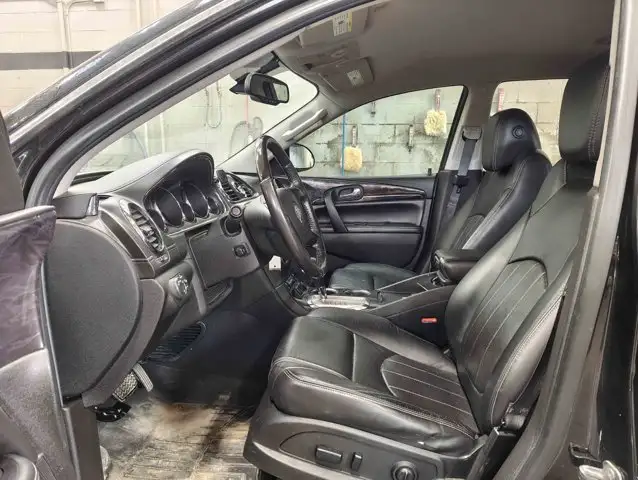 2017 Buick Enclave Premium V6 AWD | 7 Passenger Seating - Photo 8