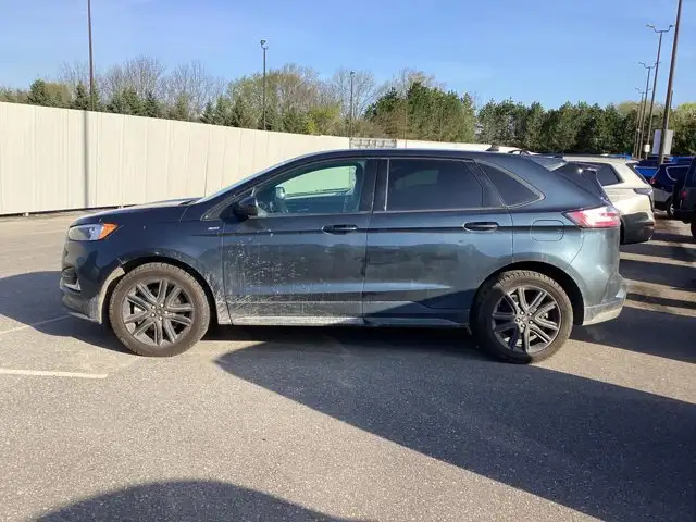 2024 Ford Edge ST Line AWD | One Owner | No Accidents - Photo 2