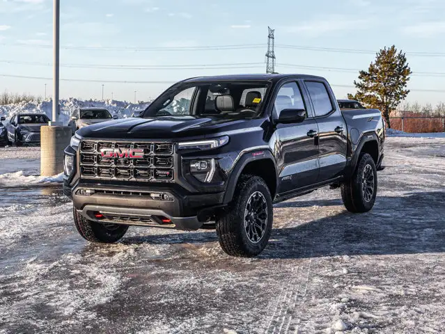 2026 GMC Canyon AT4 - Photo 4