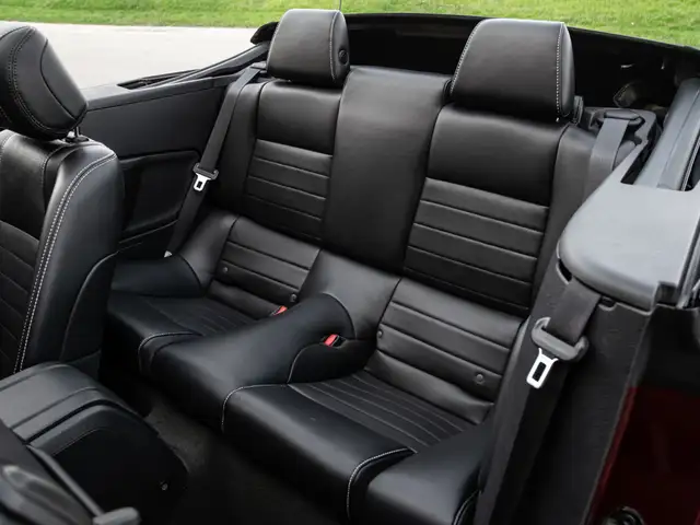 2014 Ford Mustang CONVERTIBLE|PREMIUM|V6|LEATHER|SHAKER SOUND|HE - Photo 12