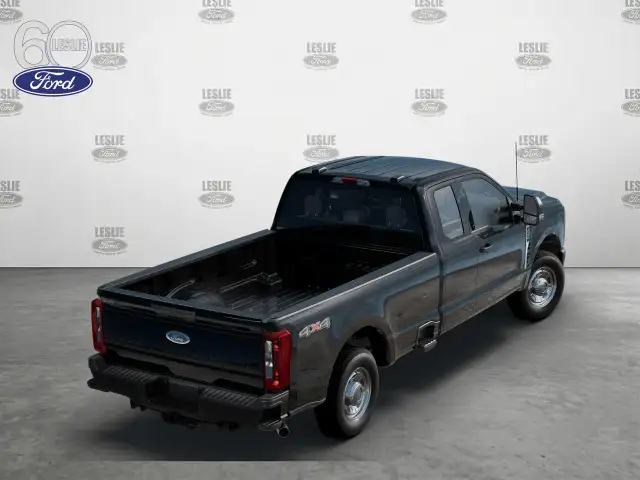 2023 Ford F-250 XL 4WD SuperCab 8' Box - Photo 3