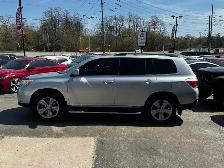 2011 Toyota Highlander 4WD 4dr - Photo 5