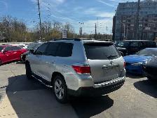 2011 Toyota Highlander 4WD 4dr - Photo 11