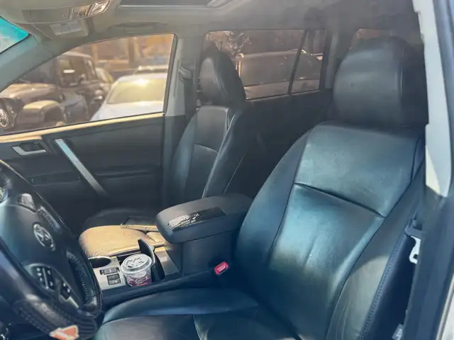 2011 Toyota Highlander 4WD 4dr - Photo 24