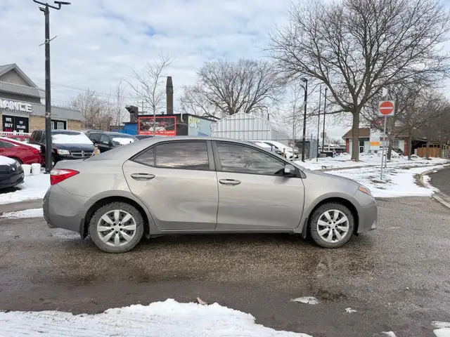 2014 Toyota Corolla 4dr Sdn CE - Photo 7