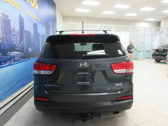 KIA SORENTO 2016 2 L TURBO AWD 133 300 KM  BAS KILO  TOUT EQUI - Photo 6