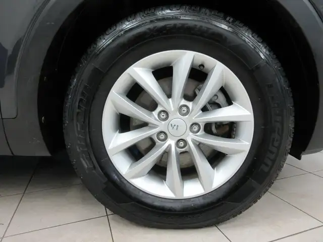 KIA SORENTO 2016 2 L TURBO AWD 133 300 KM  BAS KILO  TOUT EQUI - Photo 9
