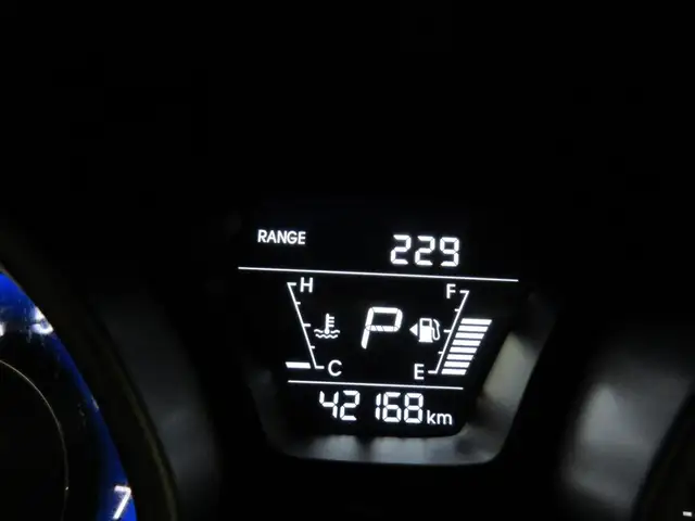 HYUNDAI ELANTRA 2015 GLS AUTOMATIQUE TOIT OUVRANT SIEGES CHAUFFA - Photo 6