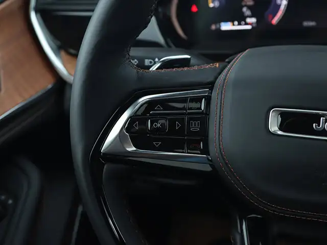 2026 Jeep Grand Cherokee Summit - Photo 10