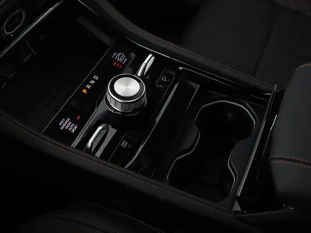 2026 Jeep Grand Cherokee Summit - Photo 16