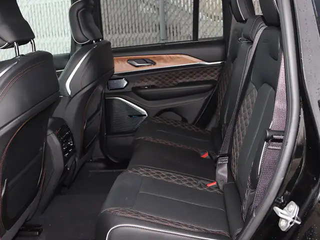 2026 Jeep Grand Cherokee Summit - Photo 25