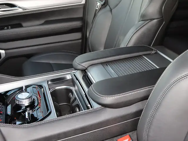 2026 Jeep Grand Wagoneer Limited Altitude - Photo 16