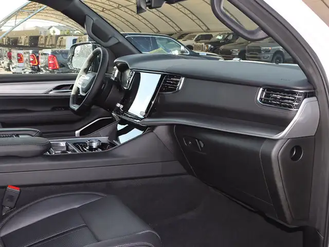 2026 Jeep Grand Wagoneer Limited Altitude - Photo 20