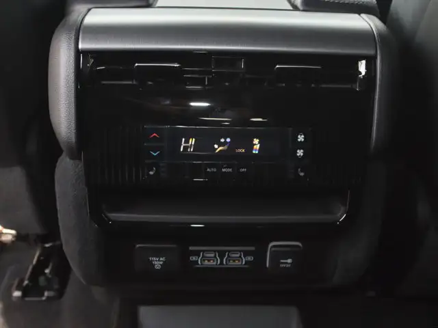 2026 Jeep Grand Wagoneer Limited Altitude - Photo 21