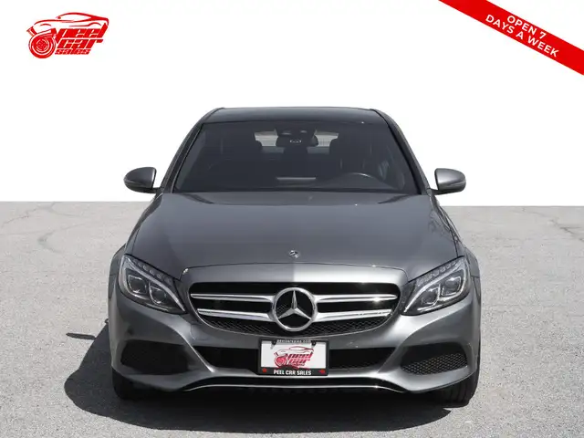 2018 Mercedes-Benz C-Class C 300, Panoramic roof, Heated Steerin - Photo 2