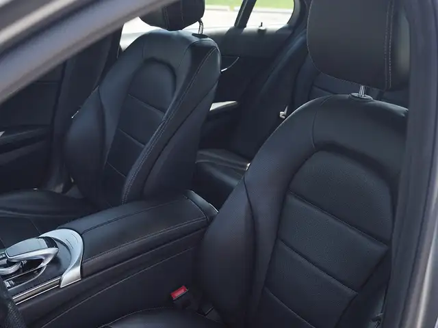 2018 Mercedes-Benz C-Class C 300, Panoramic roof, Heated Steerin - Photo 32