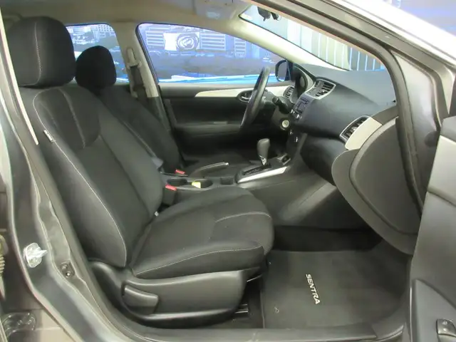 NISSAN SENTRA 2017 AUTOMATIQUE / AIR CLIMATISE / GROUPE ELECTRIQ - Photo 9