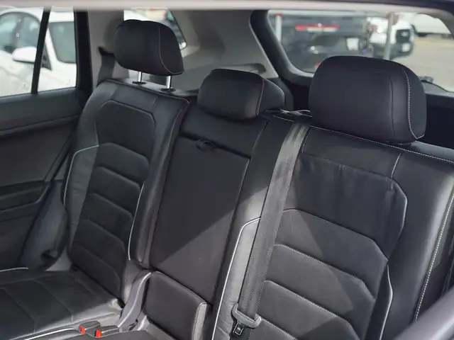 2021 Volkswagen Tiguan Highline - Photo 32