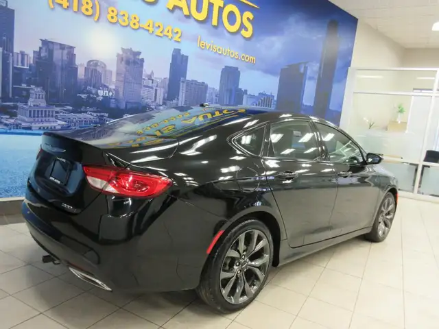 CHRYSLER 200 S 2015 S AWD V-6 3.6 LITRES 295 HP CUIR CHAUFFANT C - Photo 25