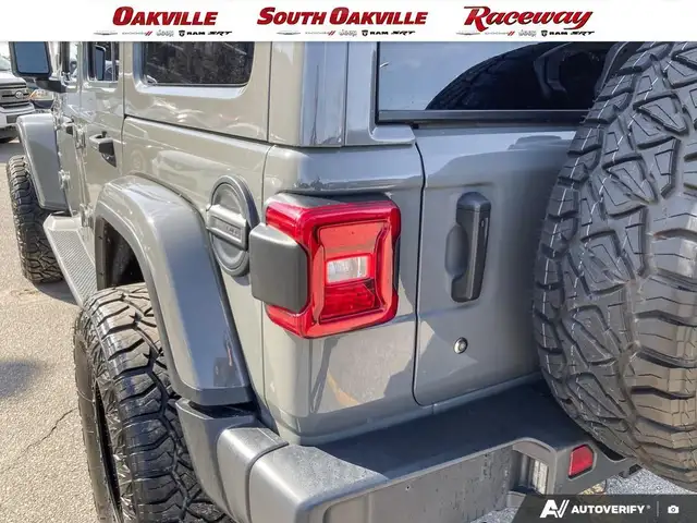 2020 Jeep Wrangler 4DR SAHARA | HEATED LEATHER | NAV & SOUND GRO - Photo 11