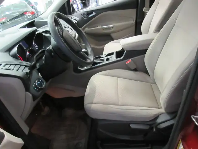 FORD ESCAPE 2017 SE ECOBOOST SIEGES CHAUFFANT CAMERA RECUL TRES - Photo 6