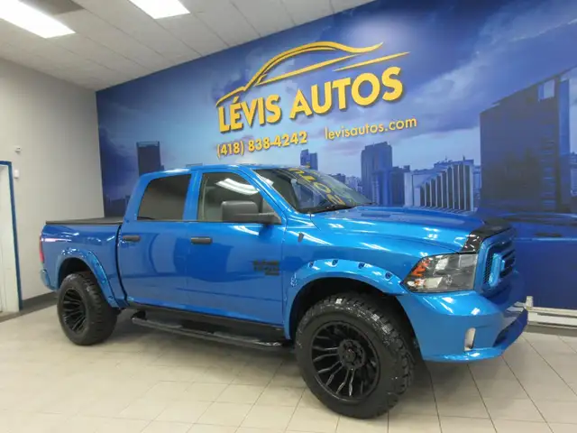 RAM 1500 CLASSIC 2022 EXPRESS NIGHT EDITION CREW-CAB V-6 3.6 LIT - Photo 2