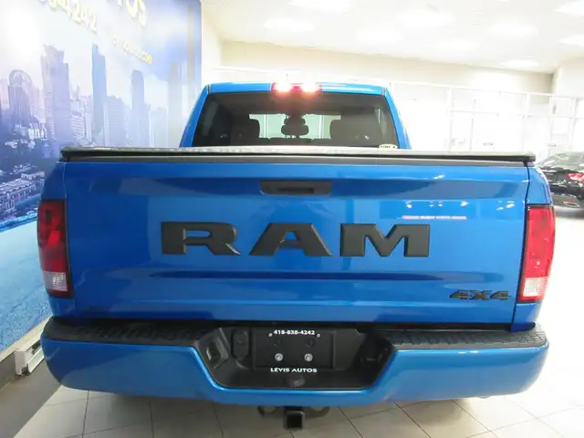 RAM 1500 CLASSIC 2022 EXPRESS NIGHT EDITION CREW-CAB V-6 3.6 LIT - Photo 26