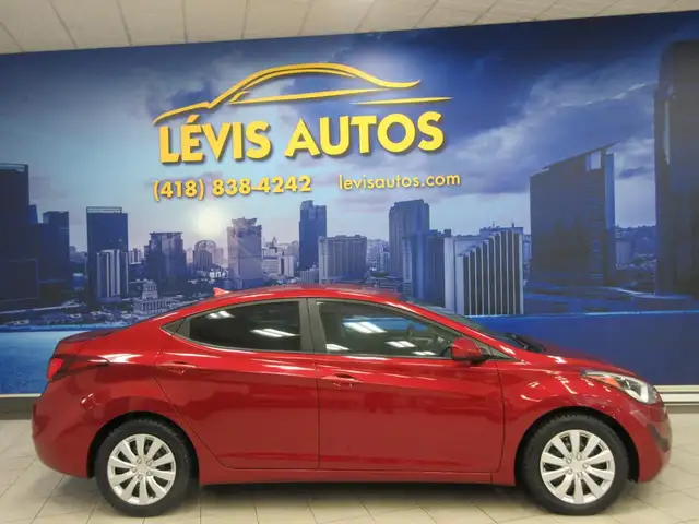 HYUNDAI ELANTRA 2015 GL AUTOMATIQUE AIR CLIMATISE  89 200 KM