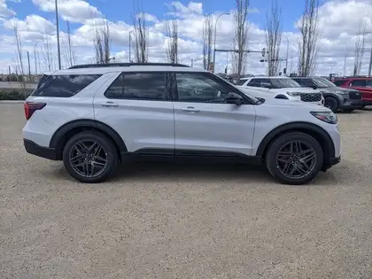 2026 Ford Explorer ST 4WD - Photo 4