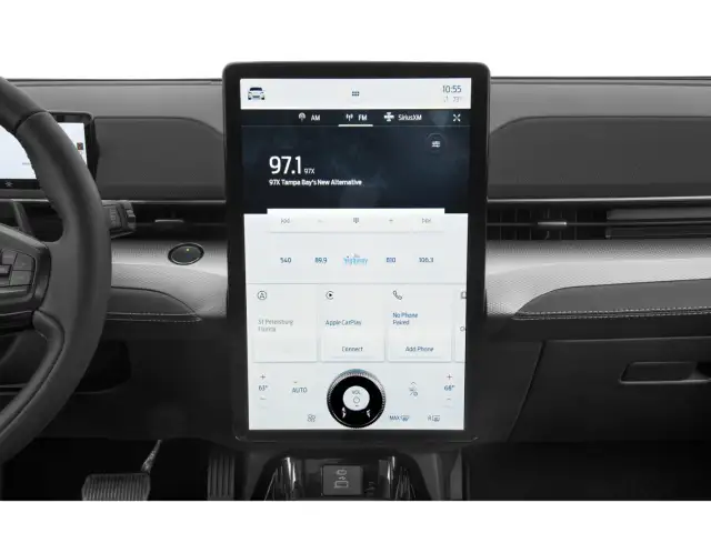 2021 Ford Mustang Mach-E - Photo 7