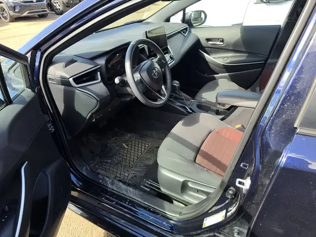 2025 Toyota Corolla - Photo 7
