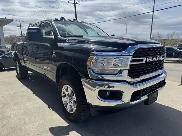 2023 Ram 3500 Big Horn | 6.7L CUMMINS HO | AISIN | LEVEL 1 - Photo 2