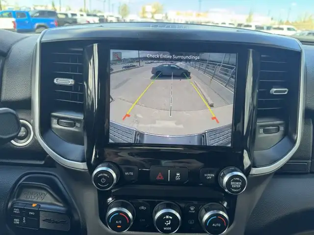 2023 Ram 3500 Big Horn | 6.7L CUMMINS HO | AISIN | LEVEL 1 - Photo 19