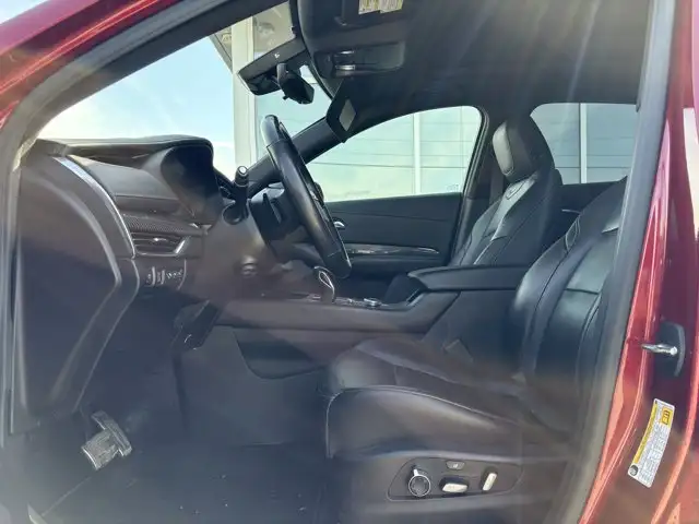 2019 Cadillac XT4 AWD Sport | 2.0L I4 TURBO | SUNROOF | COMF - Photo 11