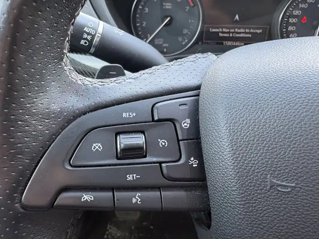 2019 Cadillac XT4 AWD Sport | 2.0L I4 TURBO | SUNROOF | COMF - Photo 14
