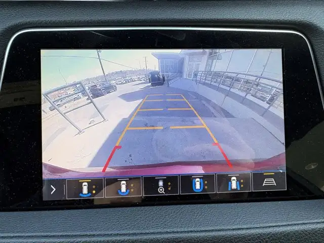 2019 Cadillac XT4 AWD Sport | 2.0L I4 TURBO | SUNROOF | COMF - Photo 18