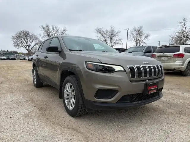 2019 Jeep Cherokee Sport - Photo 2